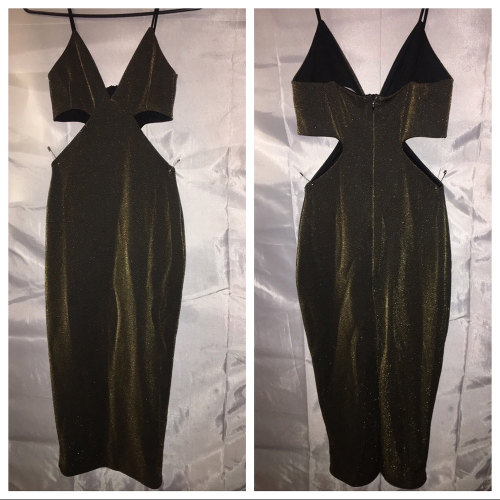 Midi side out dress